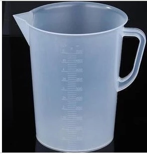 Ca Đong Nhựa Vạch Trắng 2L